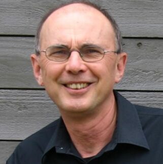 Colin.Bennett400 477x481