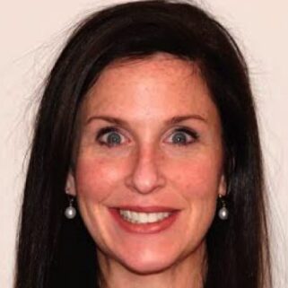 Molly Morse headshot 400x400 400x400